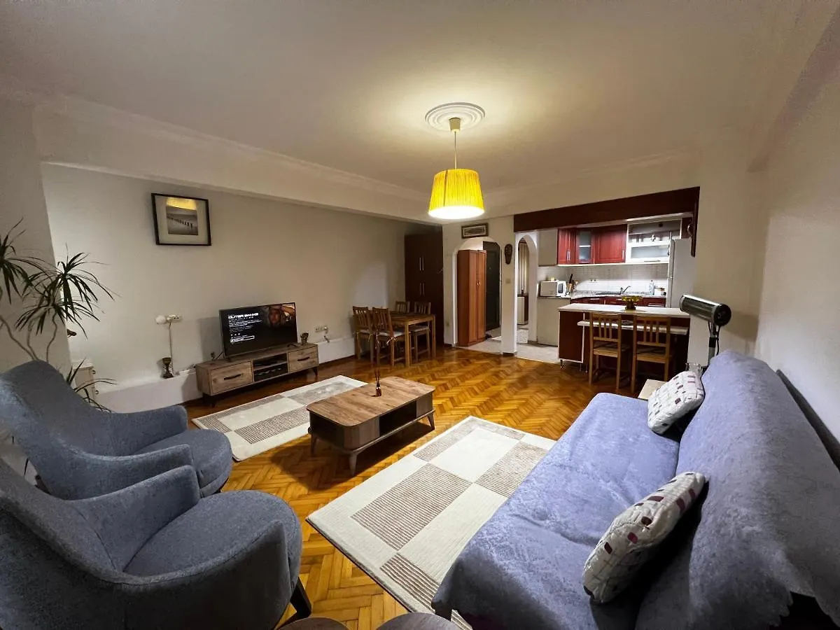Cozy Apartment In Kadikoy location